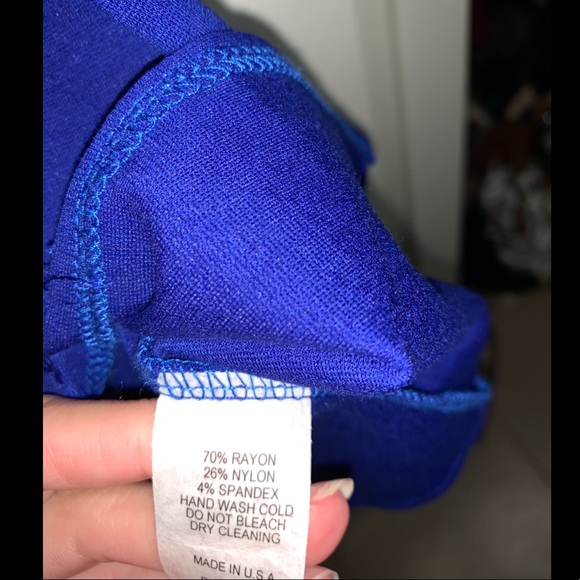 Puff Sleeve Bodycon dress - Picture 3 of 3